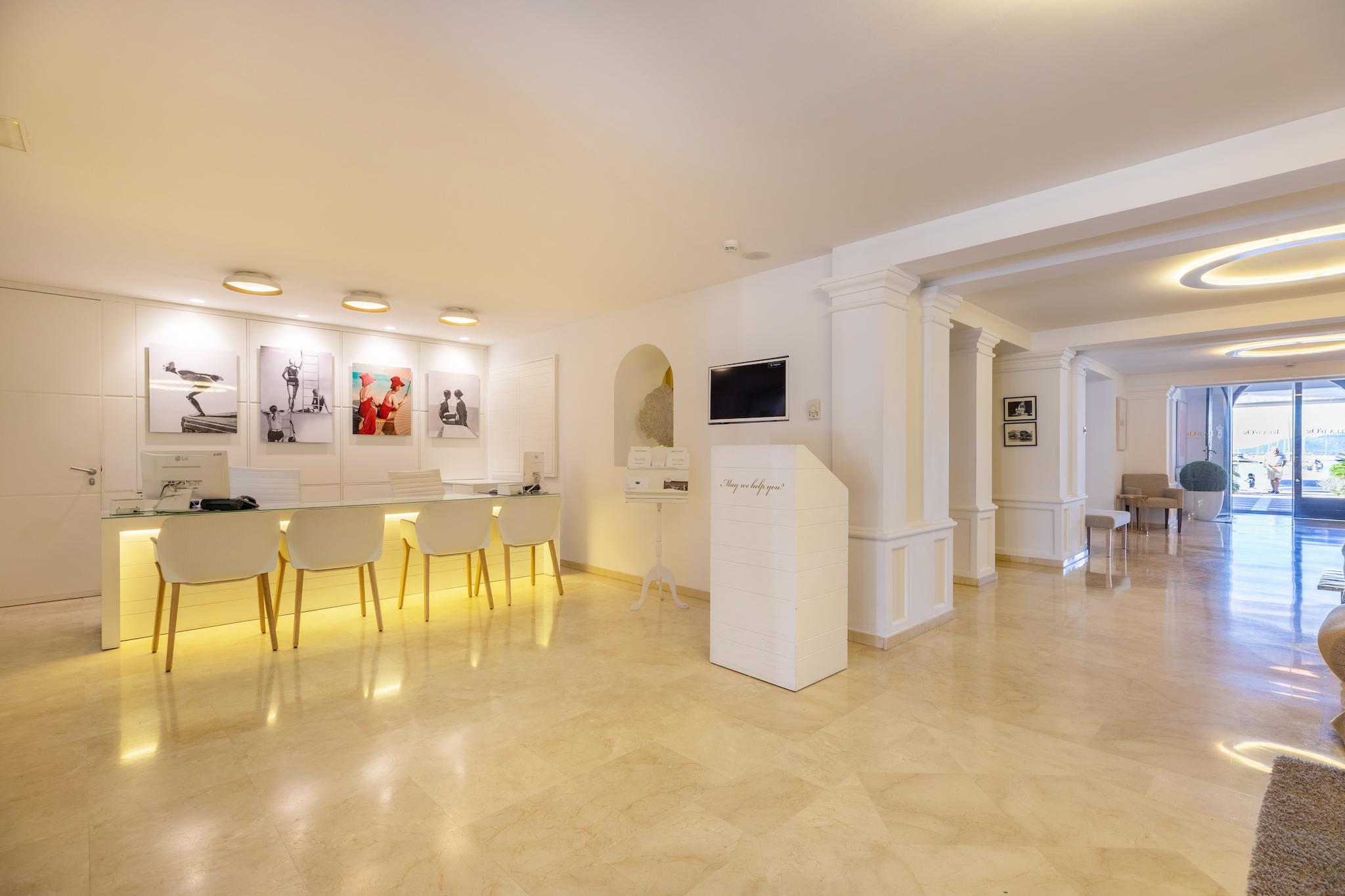 Hotel Illa D'Or & Club Apts 4* Sup ปอร์ต เด โปเญนซา ภายนอก รูปภาพ